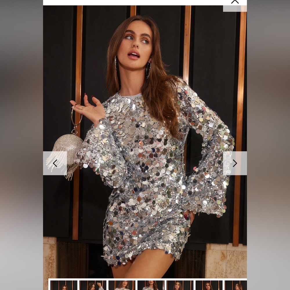 Pippa Silver Payette Long Sleeve Mini Dress from 12thTribe size small